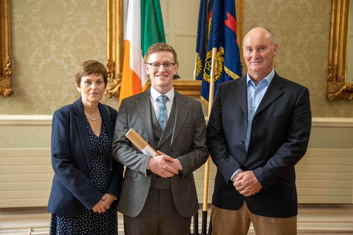 The Defence Forces held a Commissioning Ceremony this afternoon for Captain Ben Jacob in Ceannt Officer's Mess in the Curragh. Captain Jacob has taken up his role in DF School of Music @DFSMIreland. We wish Ben well in his future career with us!