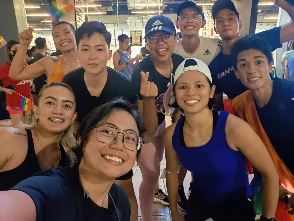 ViajeNiBru's tweet photo. 🏳️🌈 #ARLimitless #Adidasrunnersmanila #PrideMonth https://t.co/3W8KygBqkG