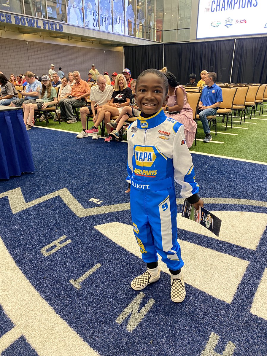 ZachKleinWSB's tweet photo. My guy Noah..turns 6 today and dressed for success!! Ready to meet one of this favorite drivers @chaseelliott https://t.co/oapDKWA7jV