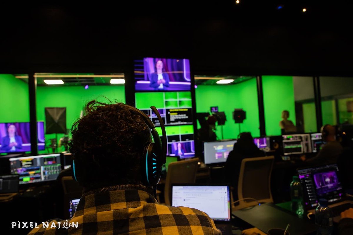 PixelNation_inc's tweet photo. We had the pleasure of creating another virtual EFMA Accenture Innovation in Insurance Awards show with partners AOMI Live. #awards #southafrica #global #insuranceawards #efma #accenture #virtualevents #greenscreen #livebroadcast #unrealengine https://t.co/QxkhOK1Pe0