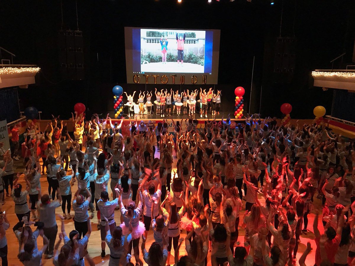 Syracuse University tweet media