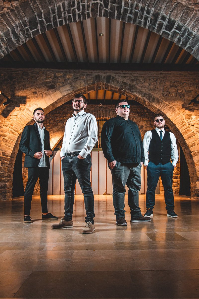 Aquesta nit tanquem la Festa Major. 
Us esperem a totes a les 23:30h a la Plaça Llibertat de Reus. 

Som-hi! #SantPere2022