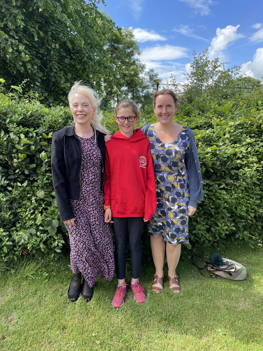 curstaidh robertson tweet media