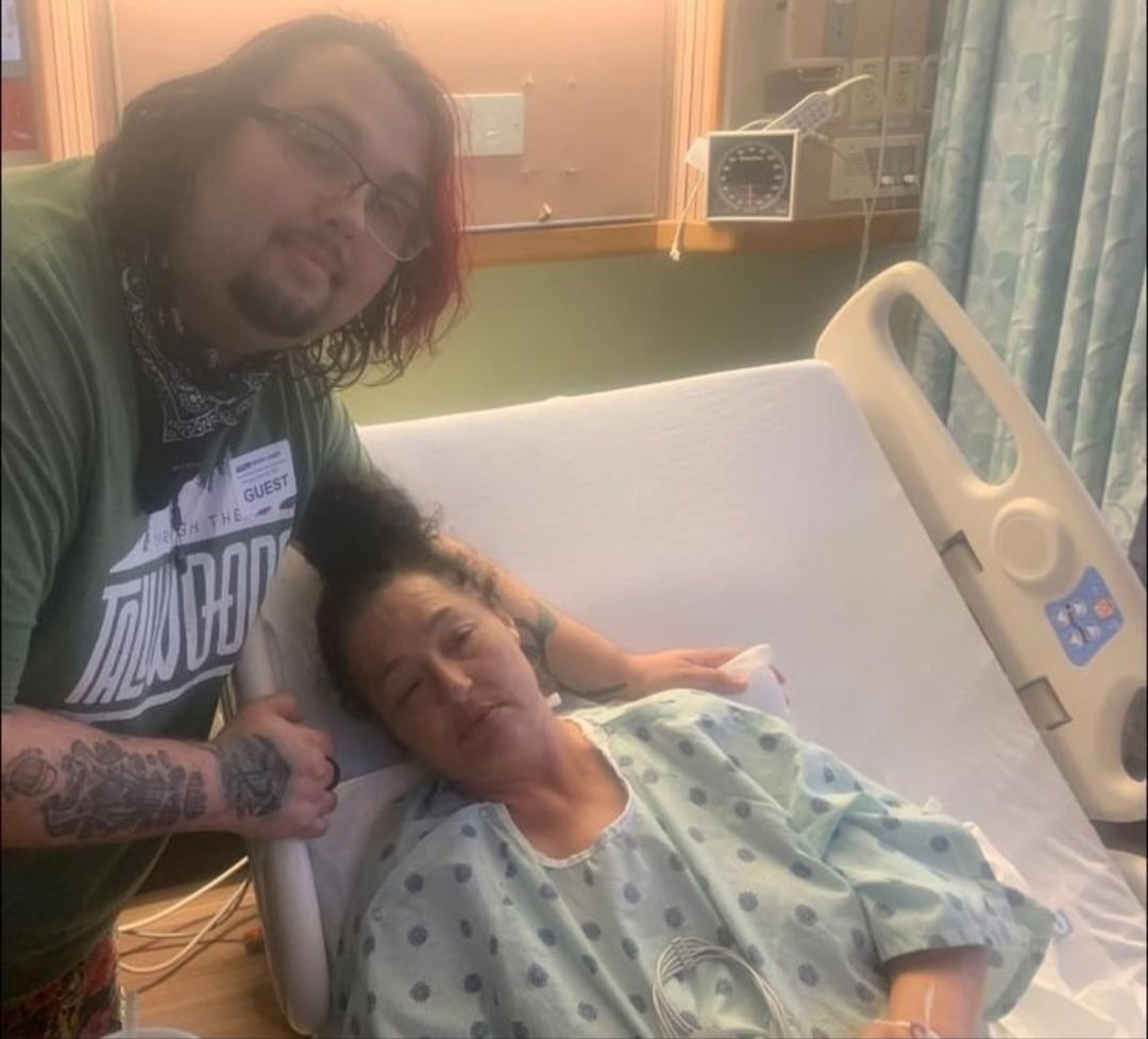 karalwoods's tweet photo. Headed back from Florida seeing my bandmate, Sammy's, mom in the hospital and short on funds for gas. Anything helps.

CashApp: $klcgamemaster https://t.co/0M80fEqgDh