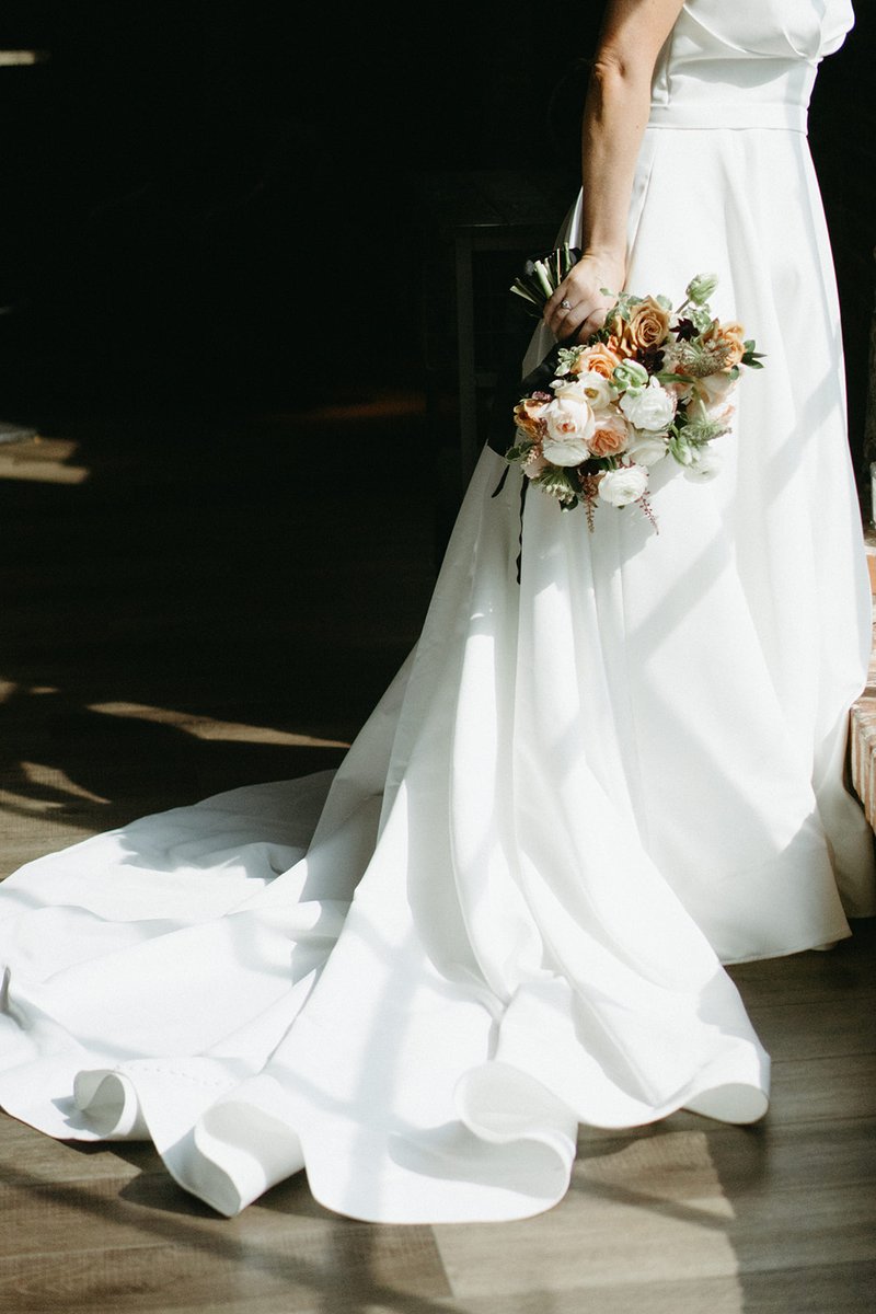 Only the most beautiful bouquet on your wedding day🌺

📸: Rachel Pourier Photography
💐: <a href="/BoldEventsATL/">Bold Events</a>