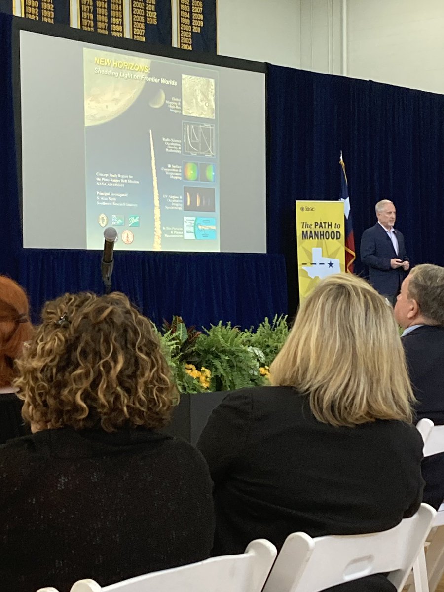 “All of us want to be part of something that’s bigger than us and that’s larger than life.” @AlanStern @BoysSchools #ibscac #alifeofpurpose #letsgo