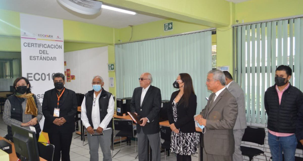 ignacio_rubi's tweet photo. Con el fin de impulsar la certificación laboral de los jóvenes @somoscecytem y fortalecer la #EducaciónDual en el #Edomex; inauguramos el 4to. Centro Regional de Certificación y Evaluación de Competencias Laborales CONOCER-CECyTEM, en #Tepotzotlán. @alfredodelmazo @geramonro05 https://t.co/a34IlaZxNt