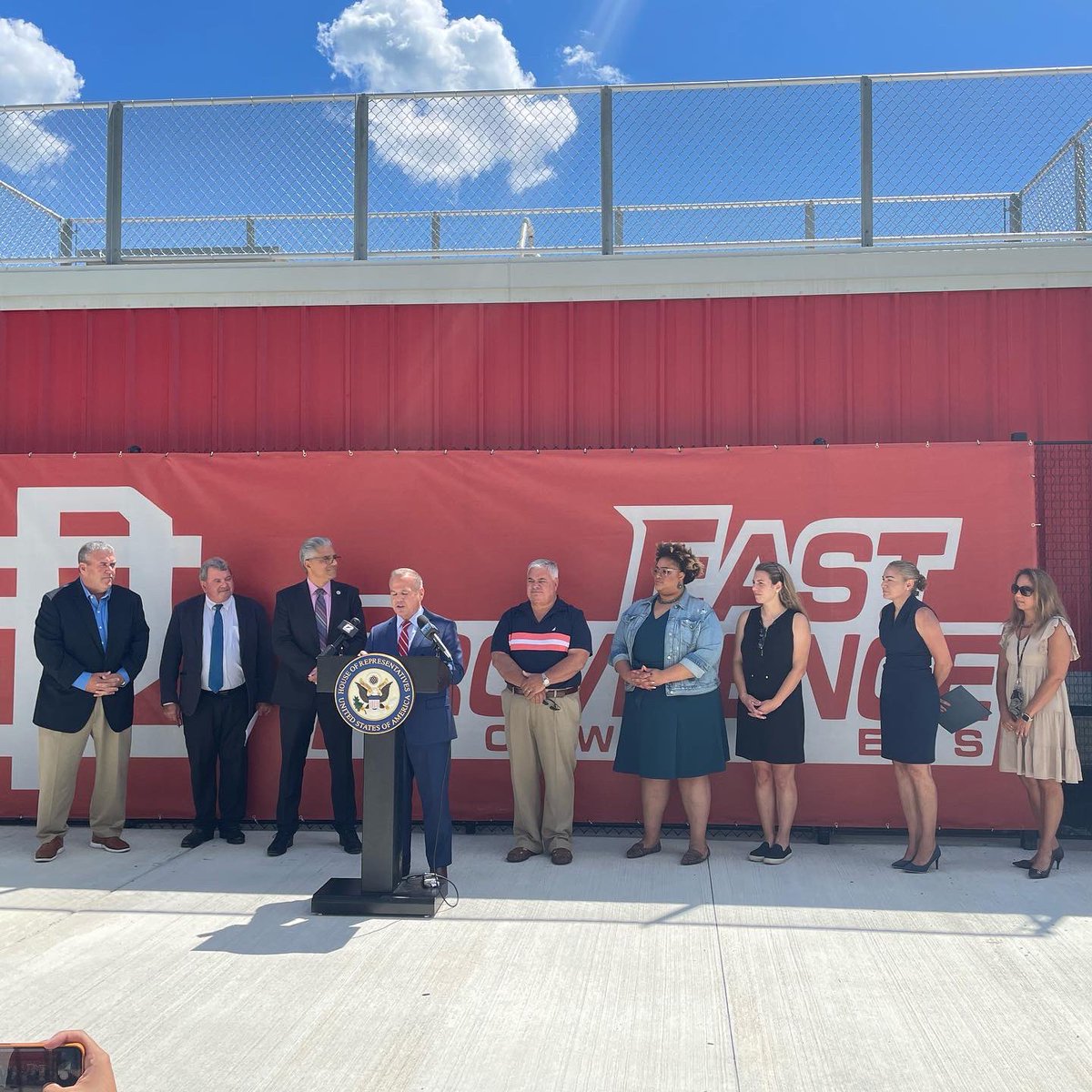 GreggAmore1's tweet photo. This morning, I was honored to be in attendance at the announcement of a $350,000 federal grant for a workforce training program only for East Providence residents (in collaboration with Roger Williams College). 530 EP residents will be able to take part in this training! https://t.co/gvvymEVQ8K