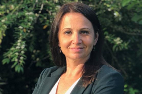 UnivParisSaclay's tweet photo. 📰 [#news]

Hier, @Estelle_Iacona a été élue Présidente de @UnivParisSaclay !

Professeure des Universités, Estelle Iacona était depuis mars 2020, vice-présidente du Conseil d’#administration #UPSaclay
Nous la félicitons chaleureusement ! 👏
👉 https://t.co/fAnzsHFsTB https://t.co/8xSOyNyWyU