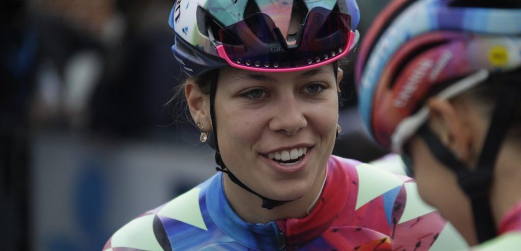 Nieuw-Zeelandse Wollaston blijft Shari Bossuyt voor in Lotto Belgium Tour

wielerflits.be/nieuws/nieuw-z…

🇧🇪 #wielrennen #koers #cyclisme #LottoBelgiumTour <a href="/LottoBelgTour/">LottoBelgiumTour</a>