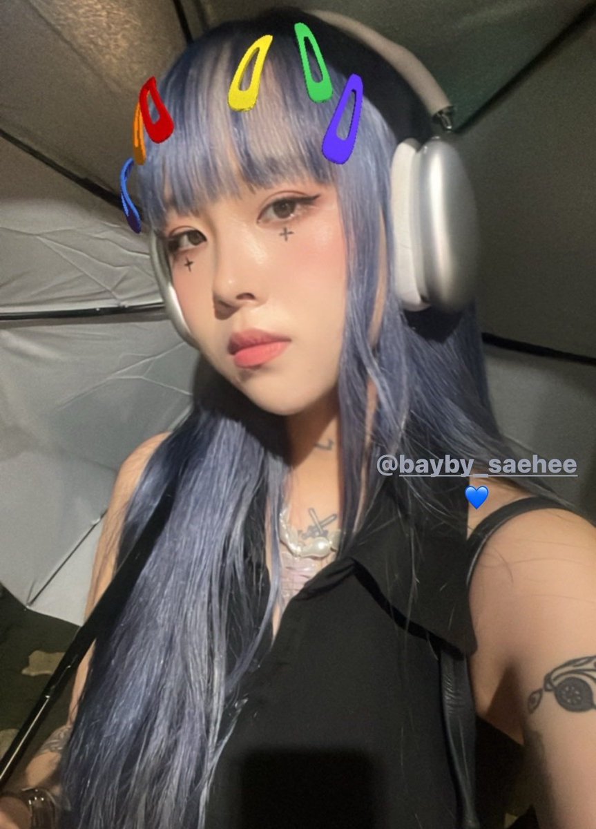 ashbcom's tweet image. ay se mira preciosa la adoro