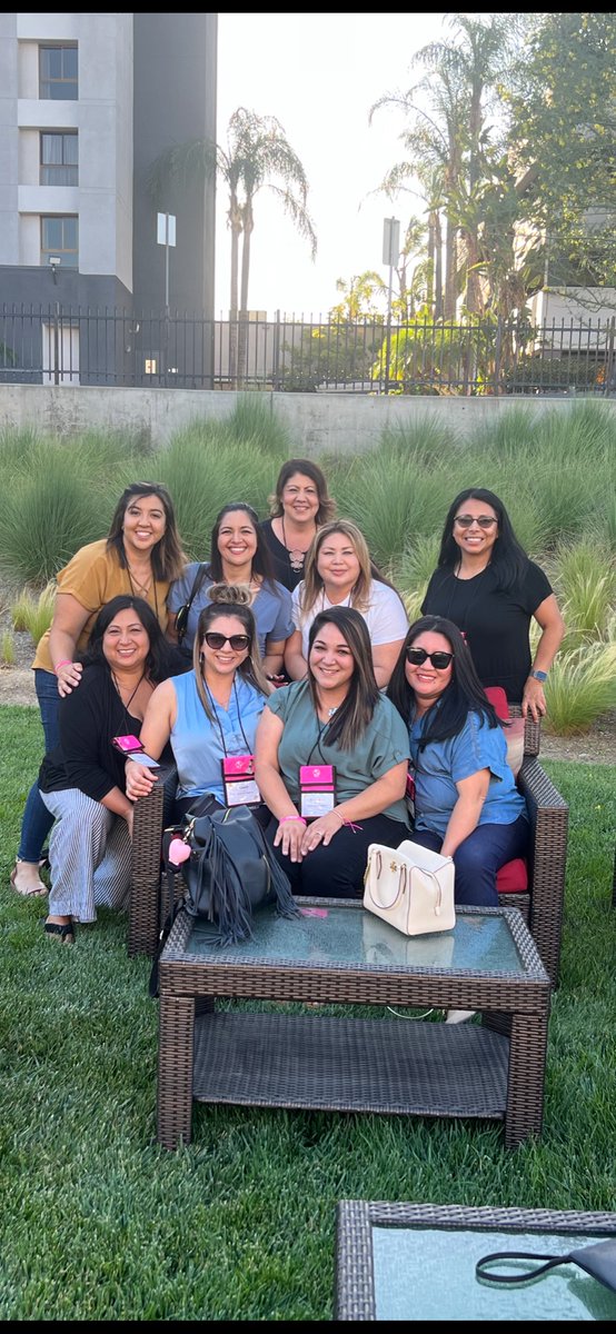 Esther Lopez Manning tweet media