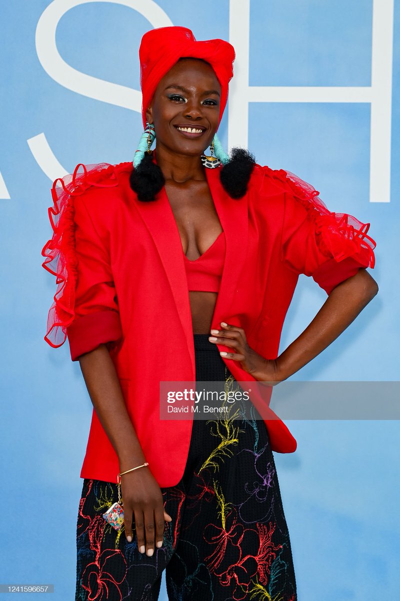 The <a href="/V_and_A/">V&A</a> were in for a treat last night.. We brought vibes &amp; flamboyance Galore to the "African Fashion" exhibition..💚