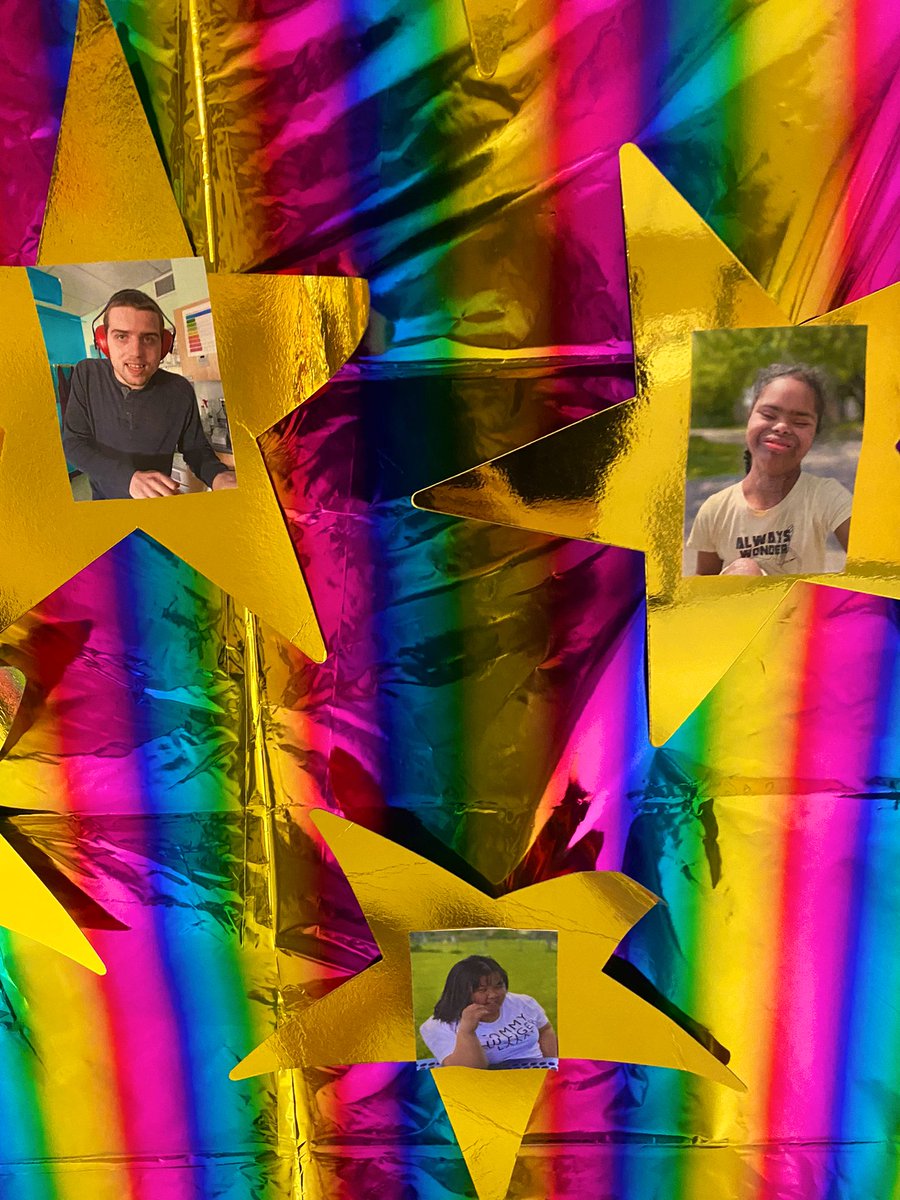 CliffordBoweyPS's tweet photo. Celebrating room 204 💜 30 Days of CBowey Pride 🌈 @OCDSB @RegLavergne https://t.co/aGgAk6i1nb