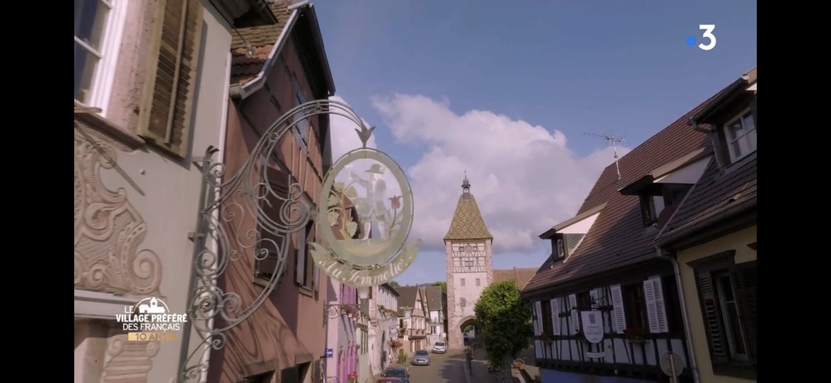 patschum's tweet photo. Apres #Eguisheim, #Kaysersberg, #Hunspach, #Bergheim devient le #VillagePrefere des Français 2022 !!!
La 4ème fois que l’#Alsace est distinguée dans cette émission se @France3tv présentée par @bernstephane ! Un record !!!
@toutelalsace @F_Bierry https://t.co/w4LGE3naa5