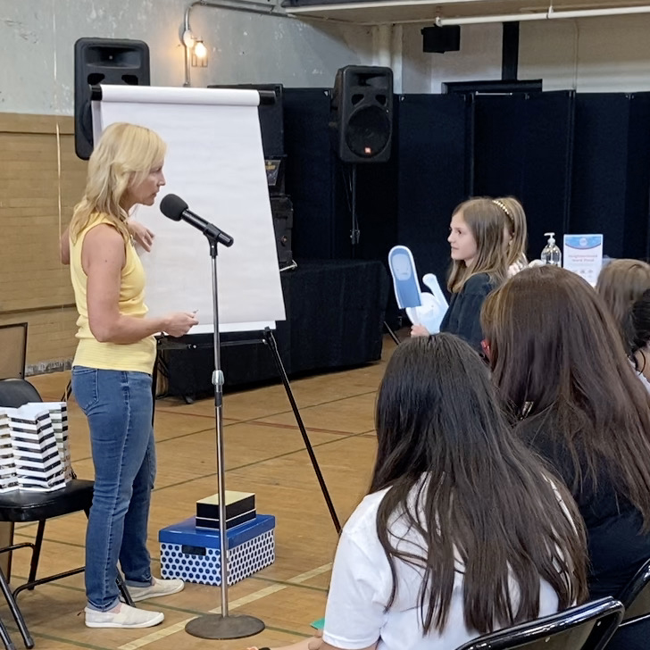 April Hartmann tweet media