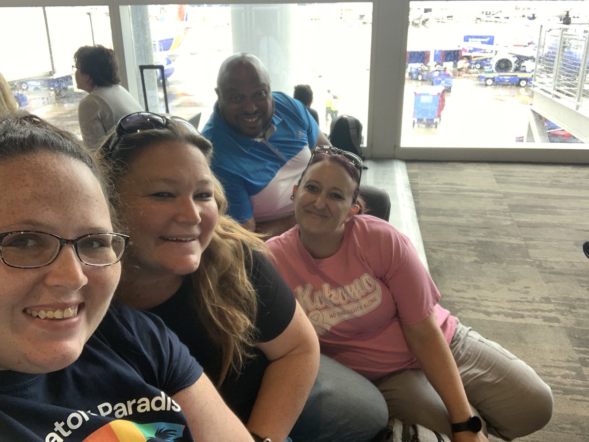 mrs_smith1012's tweet photo. Homeward Bound from #istelive22 https://t.co/EeoiDgT4yY