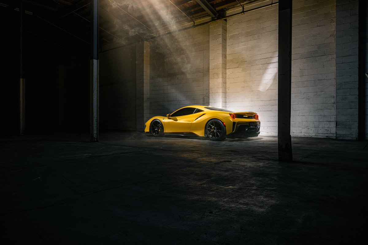Evogphotography's tweet image. Light was hitting just right during the last shoot! Oh and this gorgeous color helped I guess! #ferrari #488pista #ferrariusa #cars #automotive