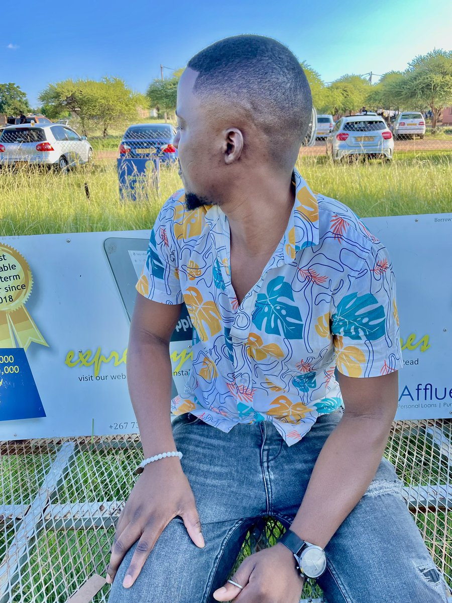 thabo_nate's tweet photo. 🍃 https://t.co/lhp3wQGvqG