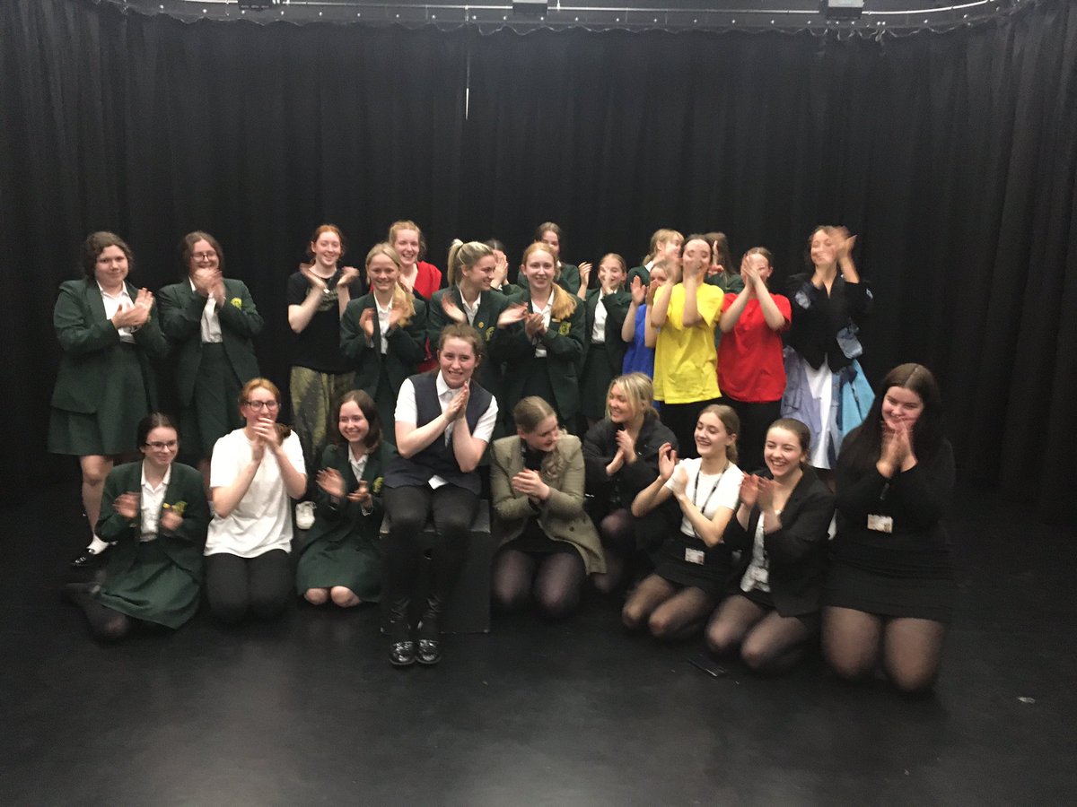 DramaUptonFCJ1's tweet photo. Extremely proud of both our Year 10, GCSE Drama and Year 12, A’ Level Drama & Theatre Studies students on their achievements as both performers and designs in todays practical assessments. Well done everyone on all your hard work! What a wonderful day! 🎭🙌🏻👏🏻 #component1 https://t.co/f238AqdJ2z