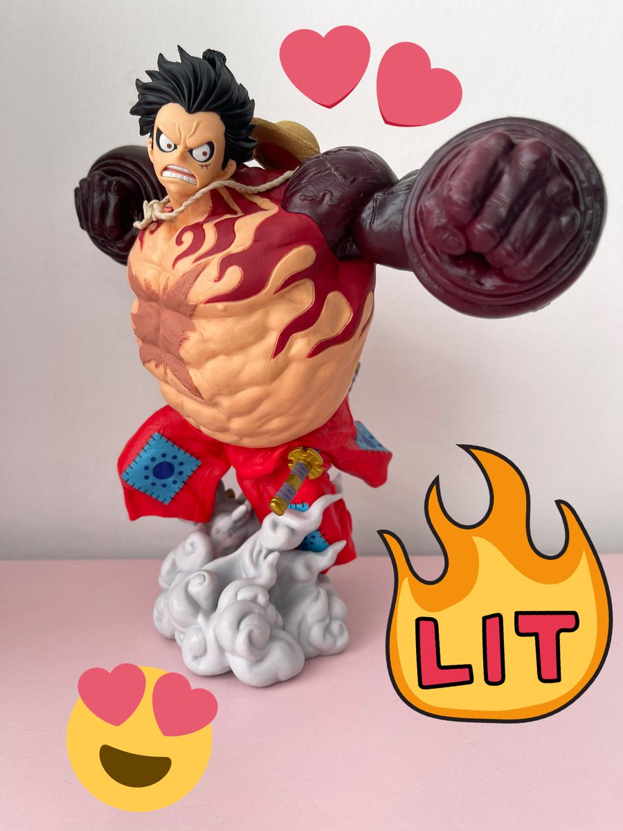 piratequeen_ya's tweet photo. I received my Gear 4 Luffytaro prize from the #MyOPTCMemory campaign, he’s too cool!! 🥹❤️ Thanks so much again @ONE_PIECE_TC. 🥰 https://t.co/ZhKCTXKJ1d