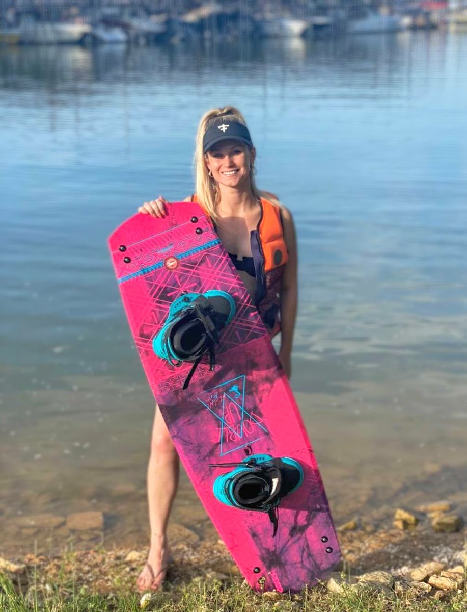 TEAM MEMBER SPOTLIGHT: Meet Bec who works in operations and marketing for Fury Athletix. When Bec’s got free time, she loves all things outdoors, especially hiking, wake boarding and wake surfing. Her fave fury gear? The Sunroof!