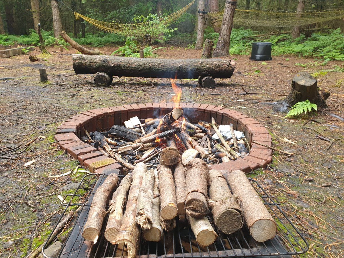 HTAdventureCo's tweet image. Enjoyed working with @Monkhouse1 #Primary #school today.
Great time for some #bushcraft and #foresttherapy
#trees #treetherapy #woodtherapy
