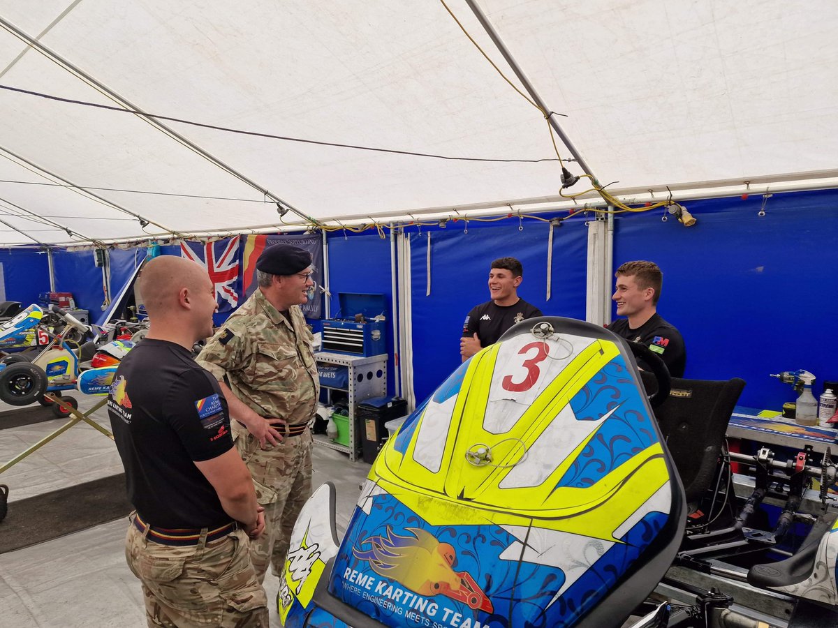 REMEKarting's tweet photo. Todayโs totals;
Fastest lap - 38.326 ๐
Slowest lap - 55.129 ๐
4 x DNF on safety ๐
40Ltrs used. ๐ณ
30 sessions ๐
270 running minutes (4.5 hours) ๐
Circa 1,440 laps ๐ฎโ๐จ
700km (438 miles) ๐คฉ
Equivalent distance of 8 Trg Bn to 2 REME in Leauchars ๐ฅณ
Oh & 3 VIPs ๐ซก ๐คฃ https://t.co/TaKxP3fxkc