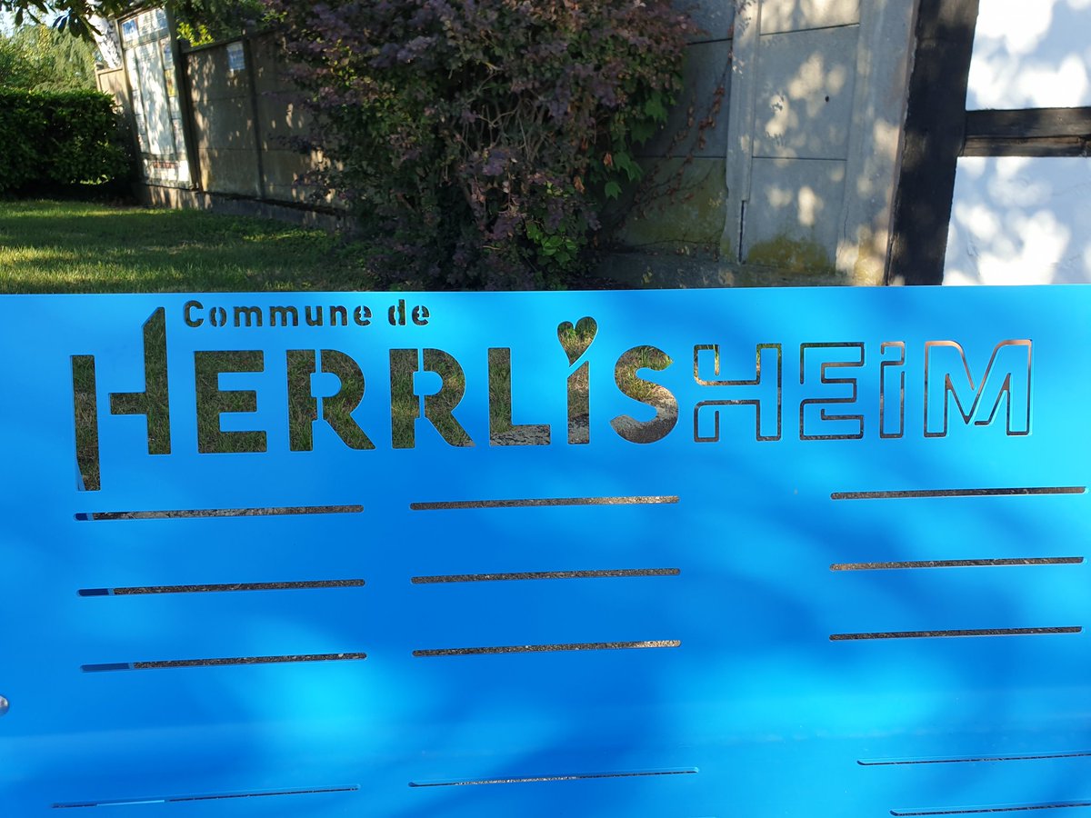 OrangeGrandEst's tweet photo. Les habitants d'Herrlisheim en Pays Rhénan peuvent désormais équiper leur foyer de la Fibre 🏡
Bienvenue dans les services à Très Haut Débit ⚡🤗 #CEAlsace
▶️ Découvrez votre éligibilité sur : https://t.co/Cy1JBR1ayf https://t.co/F09w1JSNZM