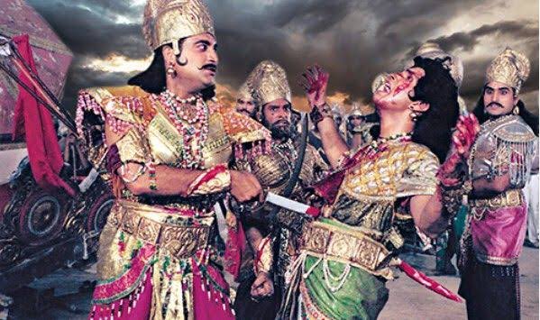 हर समझौता चक्रव्यूह बन जाता है 
बार-बार अभिमन्यु मारा जाता है