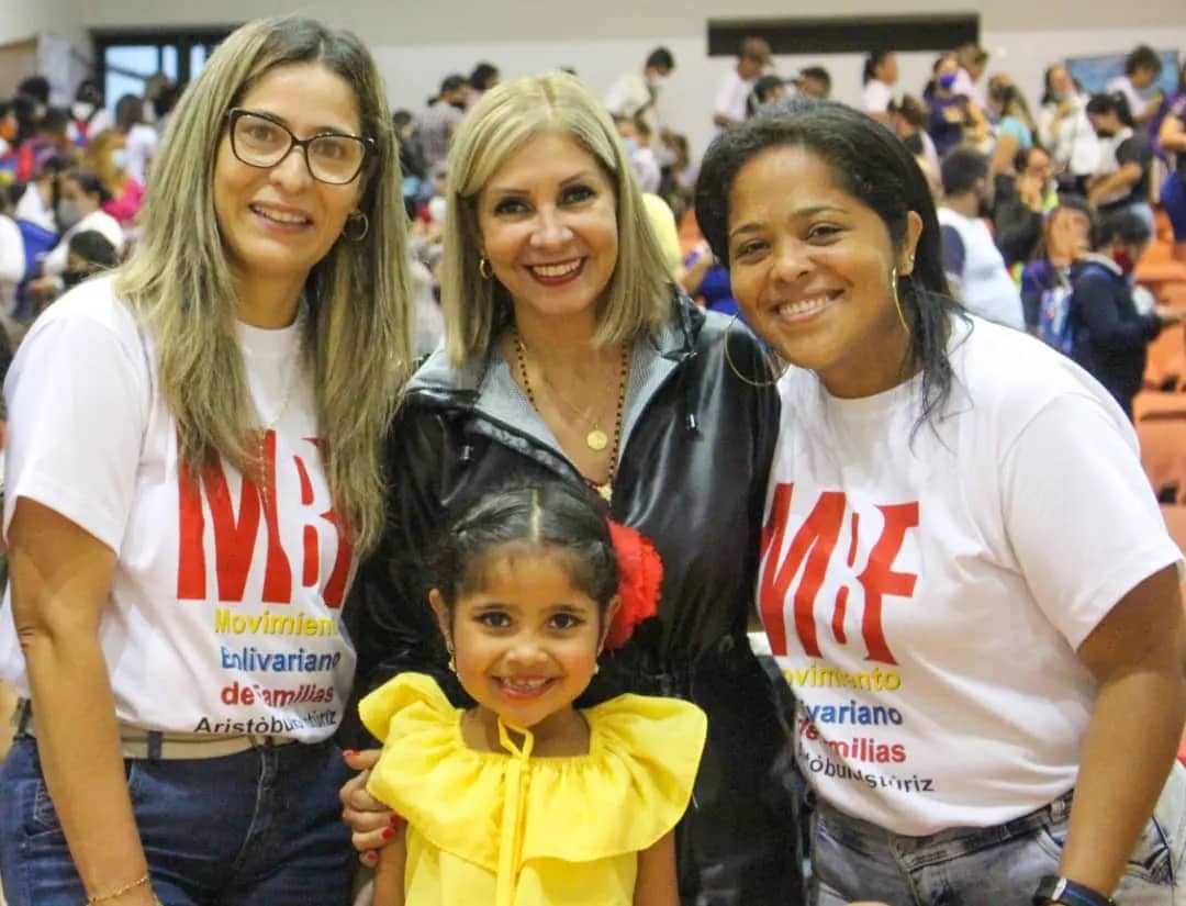 Reyna Pérez de Márquez tweet media