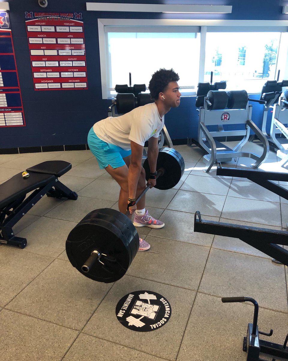 MarshalltownSc's tweet photo. Week 4, Day 3 in the books! #HaveIntent https://t.co/aMFHfbEdyt