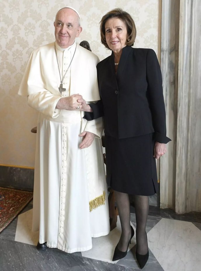 CleanWhiteTrash's tweet image. What’s the Difference??
The Devil has a poor poker face..