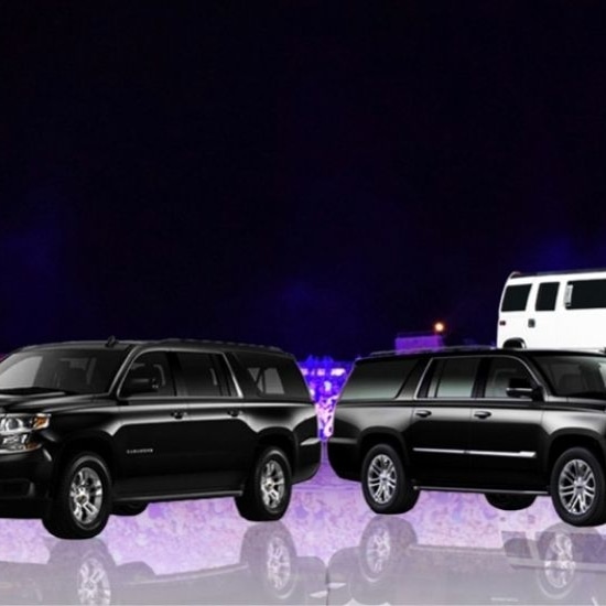 LimoLux3's tweet photo. If you are arriving at Denver international airport don't forget to book your ride with limo lux luxury services the best services at Denver.
720-400-0002
#limo #denverlimo #denver #limoservice #denverairport #vailevents #aspen #limousine

https://t.co/mGN5RutHUq https://t.co/vkEwYFioEY