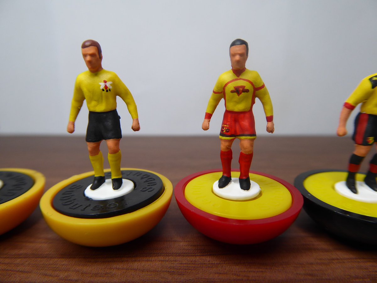 helcol123subbu1's tweet photo. Been working on some figures for an upcoming commissioned Watford FC subbuteo artwork 6 figure frame. Full frame shown soon. DM @helcol123subbu1 for more details #watford @WatfordFanzine #goldenpages #hornets @hornetsnestwfc @1HHornet @watfordpodcast @TalesFromTheVic @The1881_wfc https://t.co/rwRlHR3Lks