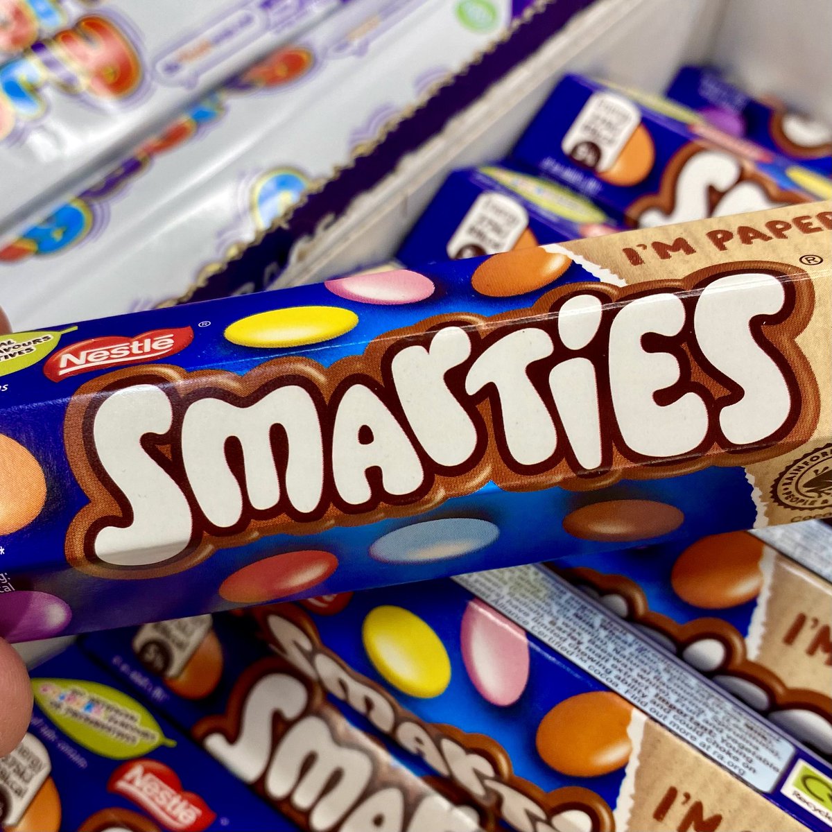 myersofkeswick's tweet photo. • Best selling amongst the American customers. We predict because of how close they are to M&Ms. But the real question is, are you a shoveler or a picker? Aka as many as one can fit at once, or less than 3 at a time? #howdoyoueatyours #textureheaven https://t.co/HfdgSivhCb