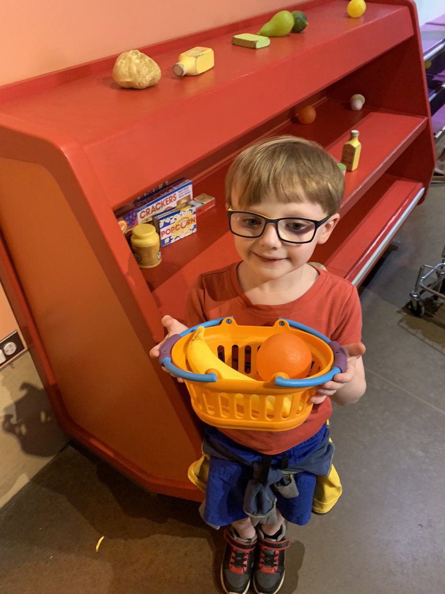 carterratliffc's tweet photo. Field trip fun! #ceroars https://t.co/pBs5TUp8mg
