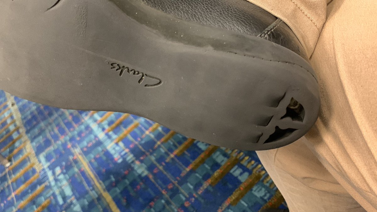 ekmong_fry's tweet image. #ISTELive #ISTELiveContest  what is your step count!   Sunday 12,697. Monday 18,131. Tuesday 20,829. Today currently 12,593.   I think I need new shoes!  It has been awesome!!!!!