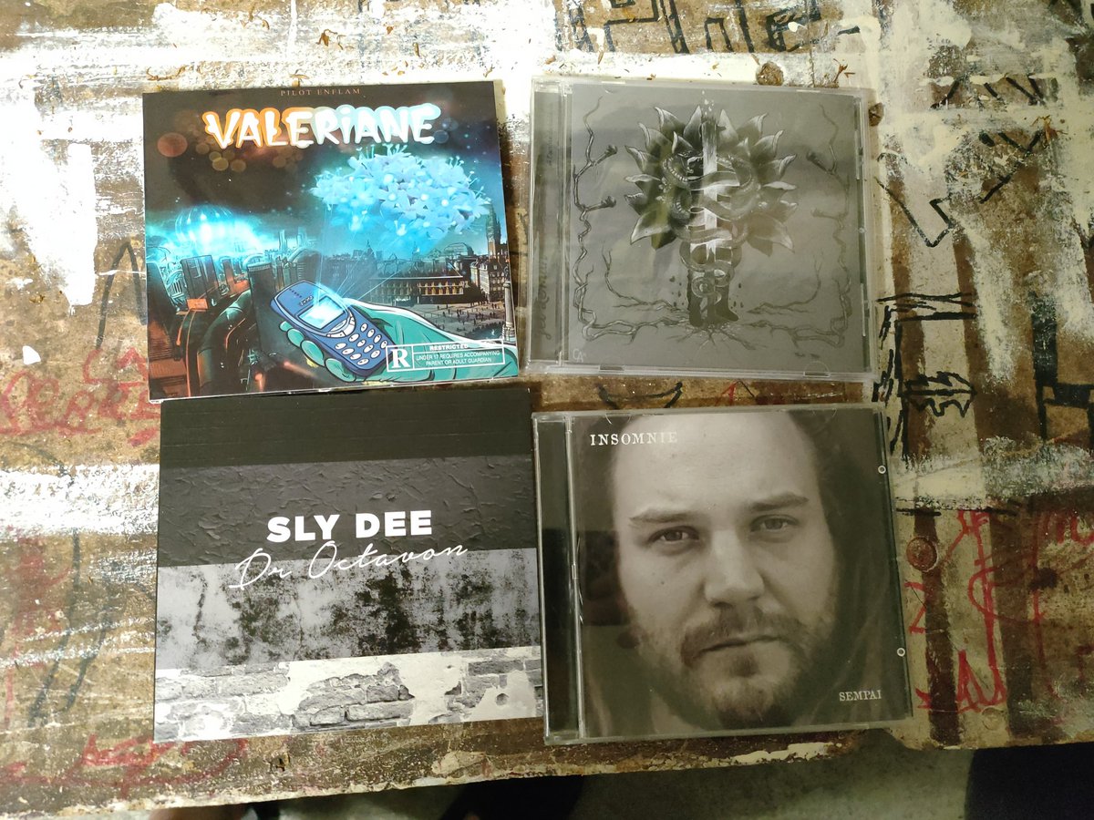 Jona01671171's tweet image. #PilotEnflam #Valériane 🇨🇵 , #SlyDee #DrOctavon 🇧🇪, #Sempai #Insomnie 🇧🇪, #JetLeMan #Alombreducaducee🇧🇪