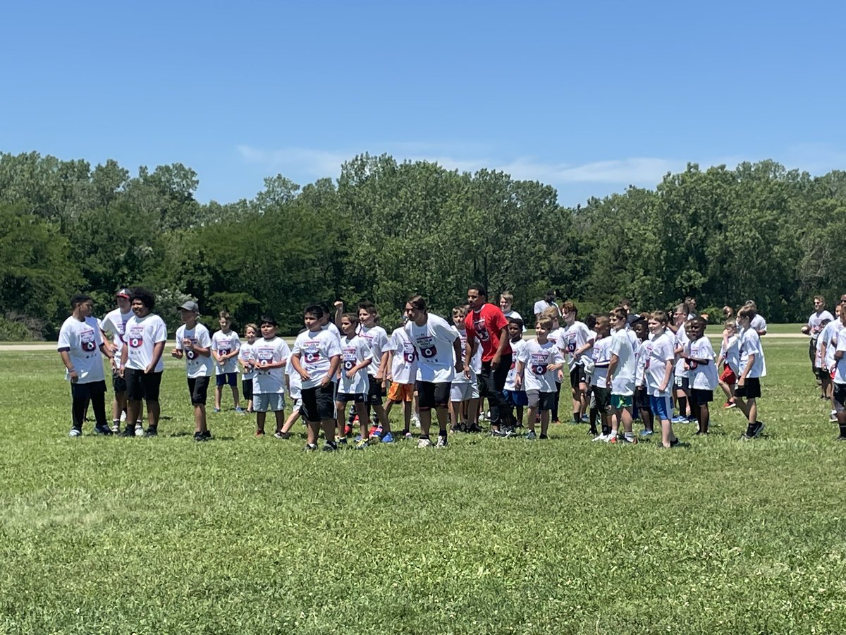 JamiePortell1's tweet image. #FortRiley #FootballCamp #MalcolmPerry