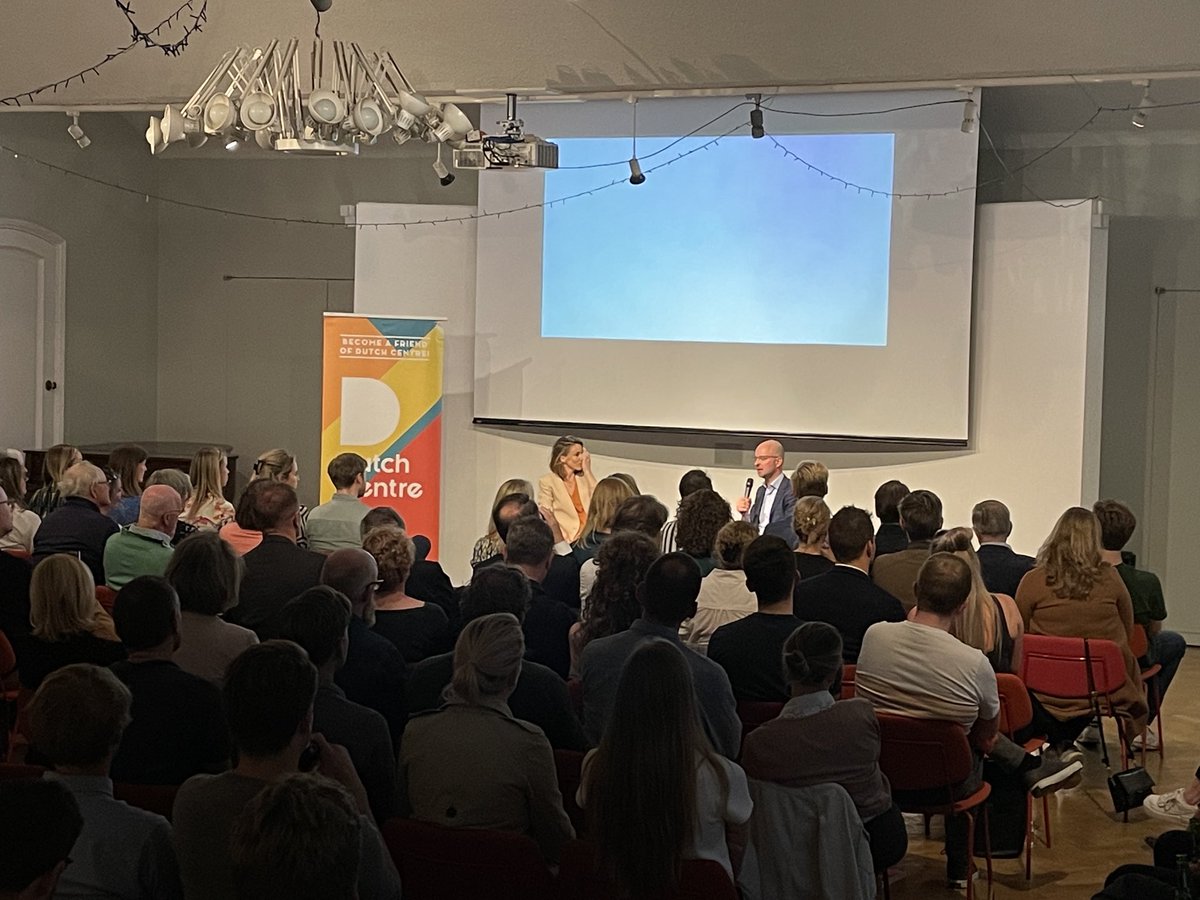 dutchchurch's tweet photo. Volle bak bij Tim de Wit!
#ncl #dutchcentre https://t.co/2NeHXLXd8z