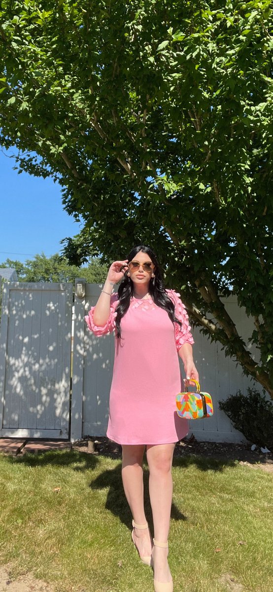 tucci___mane's tweet photo. 1960’s look &amp; authentic 60’s accessories💓 https://t.co/egaFJxRvh4