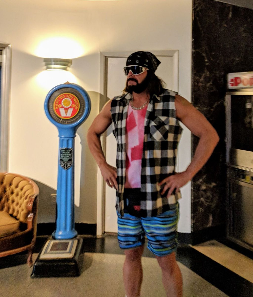 MMBrandonSavage's tweet photo. SUMMERTIME VIBES...Taken just before the filmingof the cookout scene of Dark Side of the Ring in Toronto, Canada. https://t.co/7nAhELWnVr