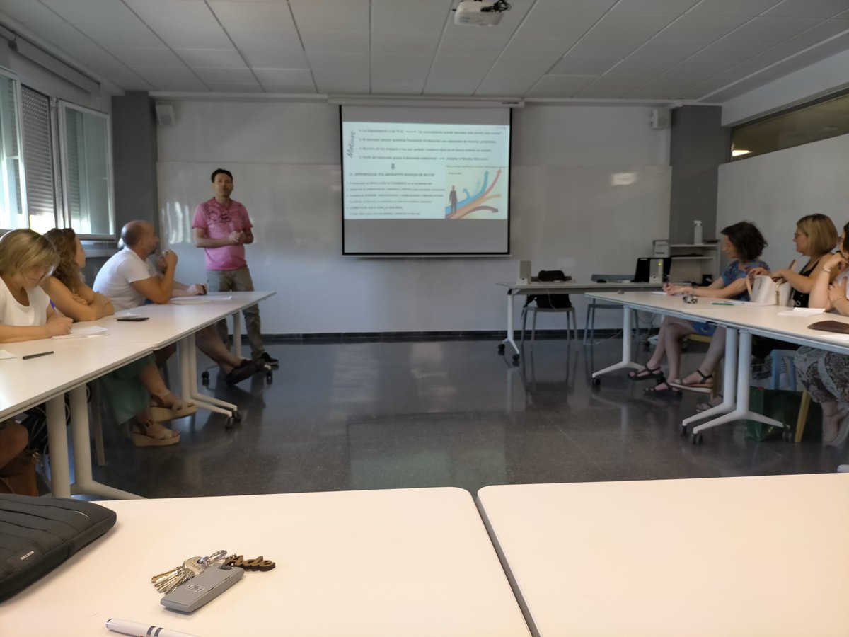 Dept. de FOL de l'IES COTES BAIXES d'Alcoi tweet media