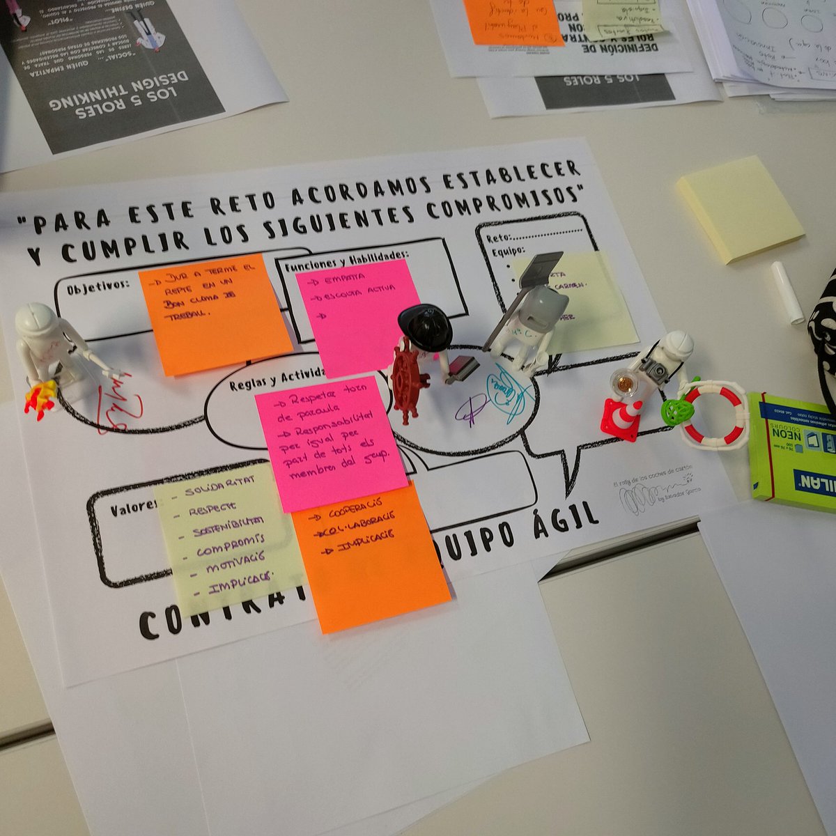 Jornada formativa d'emprenedorisme. Pretenem fomentar la cultura emprenedora utilitzant metodologies actives que potencien la creativitat i la innovació! #emprén #aulaemprén <a href="/GVA_Cefire/">Formació, Innovació i Recursos per al Professorat</a> <a href="/CEFIRE_FP_ERE/">Àmbit Formació Professional i ERE</a> <a href="/IESCotesBaixes/">IES Cotes Baixes</a>  <a href="/rea_emprenedor/">Think-Lab Cotes Baixes</a>