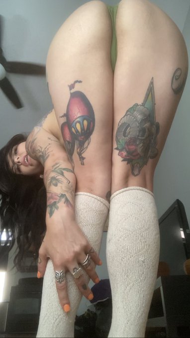 Onleeeefans :) https://t.co/n3dkZH0k0o