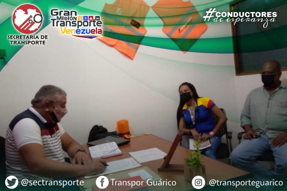 Durante la mañana de hoy miércoles, el consejo directivo de <a href="/Sectransporte/">Secretaría de Transporte</a> se reunió a fin de realizar las evaluaciones correspondientes de las actividades de la Secretaría,así como planificar las acciones que van en función del mejoramiento de los servicios de transporte