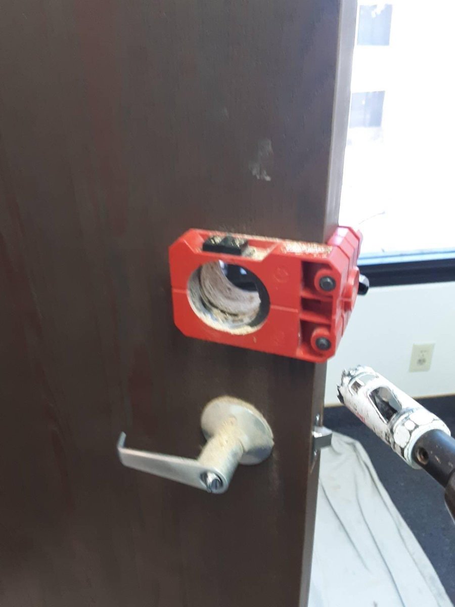 AtozKey's tweet image. Adding brand new deadbolt to your door is called fresh installation.
Ask us more! 949-900-9007

#atozlocksmith #atozlockandkeylocksmith #locksmith #localbusinesses #localbusinesslove #localbusinessowners #locallocksmith #commerciallocksmith #mobilelocksmith #locksmithnearme