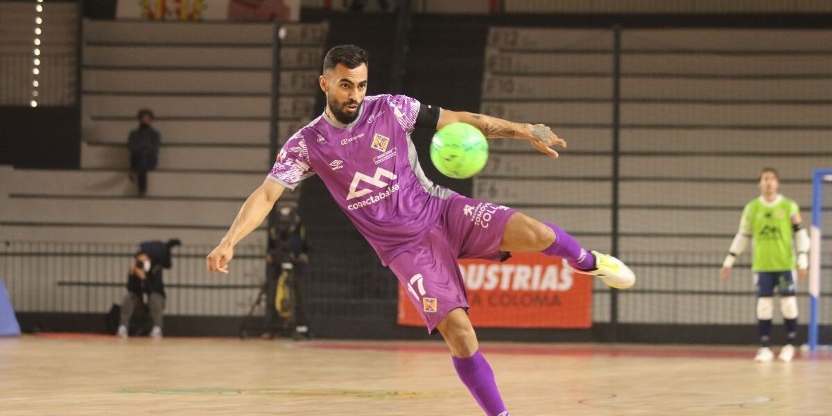 Futsal_ero's tweet photo. ๐จ #BOMBA
๐ฐ Un posible pago de clรกusula esta en juego y triste para liga ๐ช๐ฆ
โ๏ธ El jugador de @PalmaFutsal, #DiegoNunes, uno de los mejores jugadores de la liga y con un estado de forma espectacular, estarรญa muy cerca de @SLBenfica ya q estarรญan dispuestos a pagar su clรกusula ๐ต๐น https://t.co/k5neMvw0Ps