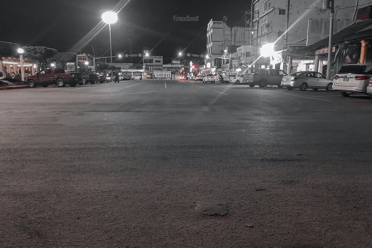 Drackers_Mx's tweet photo. Una noche en.  H. Cardenas, Tabasco. Mex. #DRACKERS #FelizMiercoles  #Miercoles #miercolesde #follo4folloback #follobackforfolloback https://t.co/EXyUMz9l9l